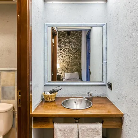 Rural Mas Hortus Літній будинок *